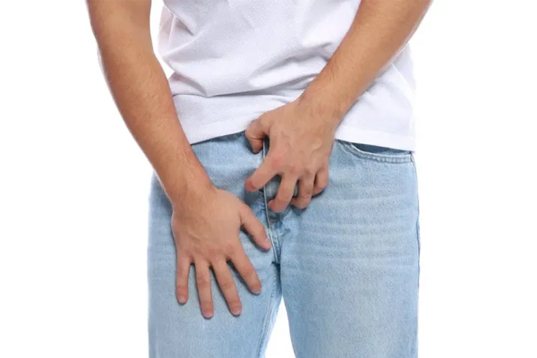 Tại sao dương vật nổi mụn trắng hạt? Cách chữa trị hiệu quả